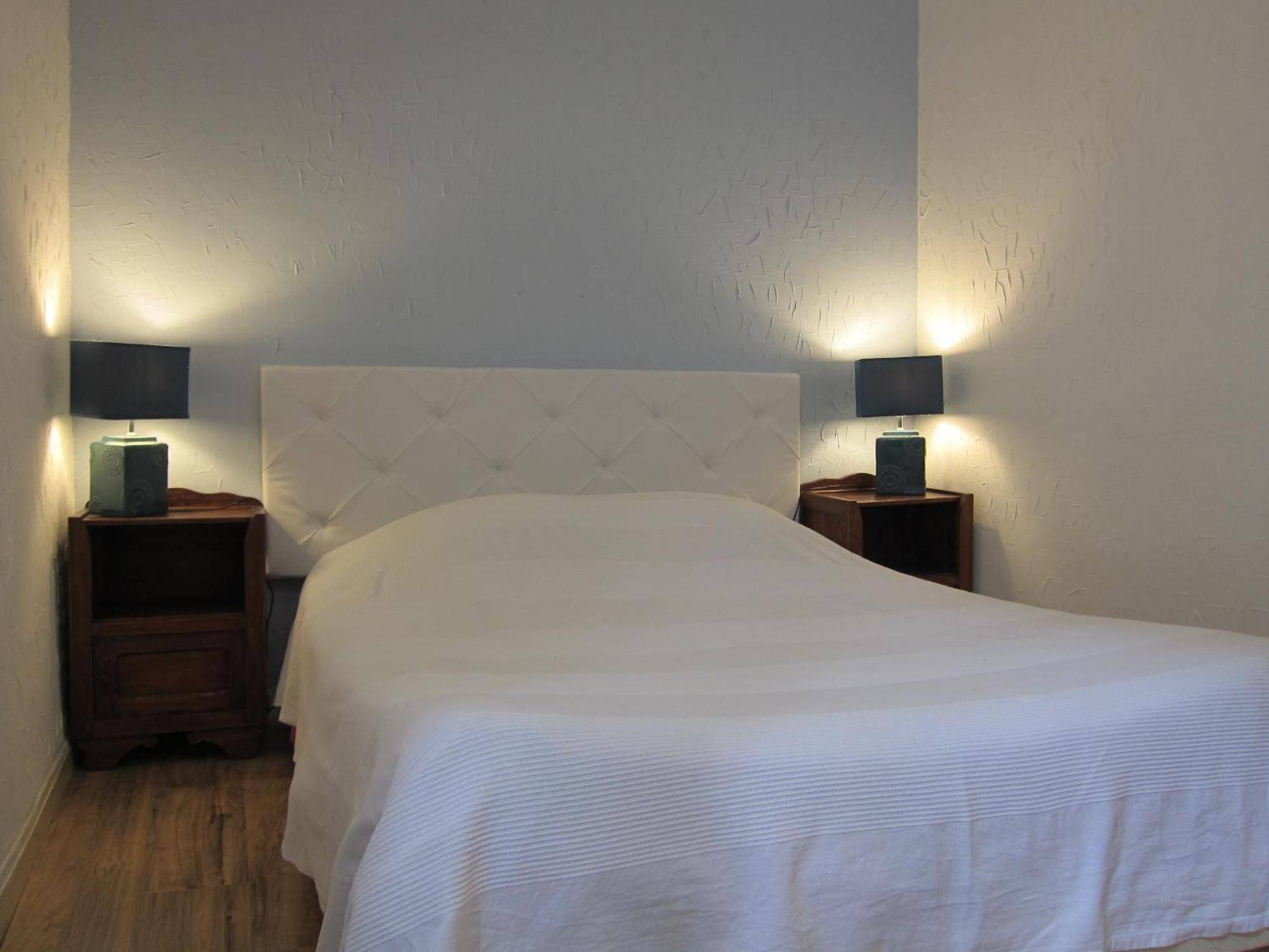 Auberge Des Deux Rivieres Seix Room photo